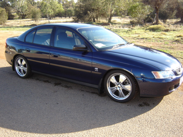 Holden Commodore, 12/2003, 120,000kms, auto, p/s, a/con, c/control, more, call for price!!!!